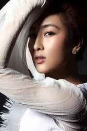 马苏最新爆料照片,细节引人遐想